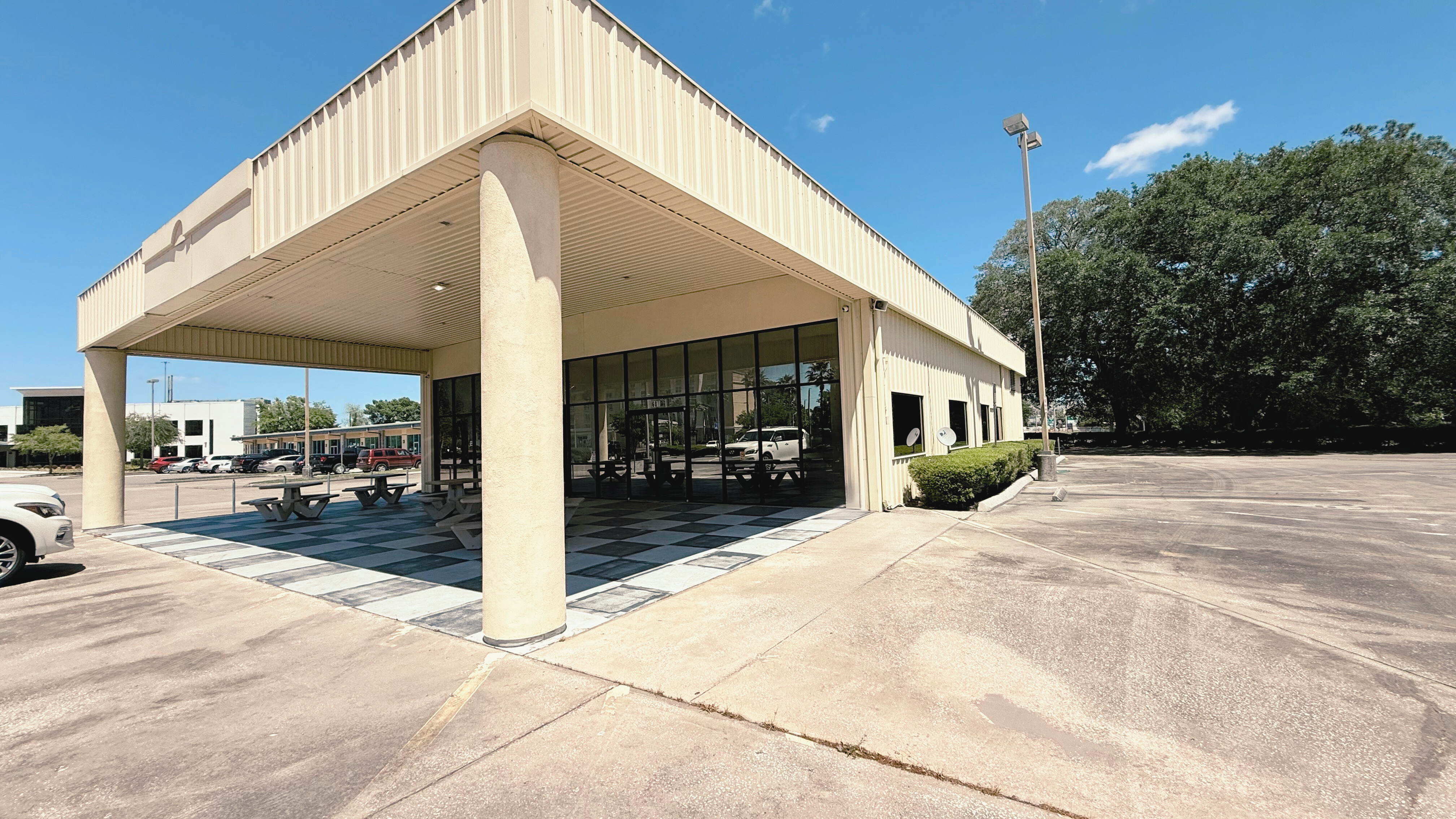 605 Wells Building